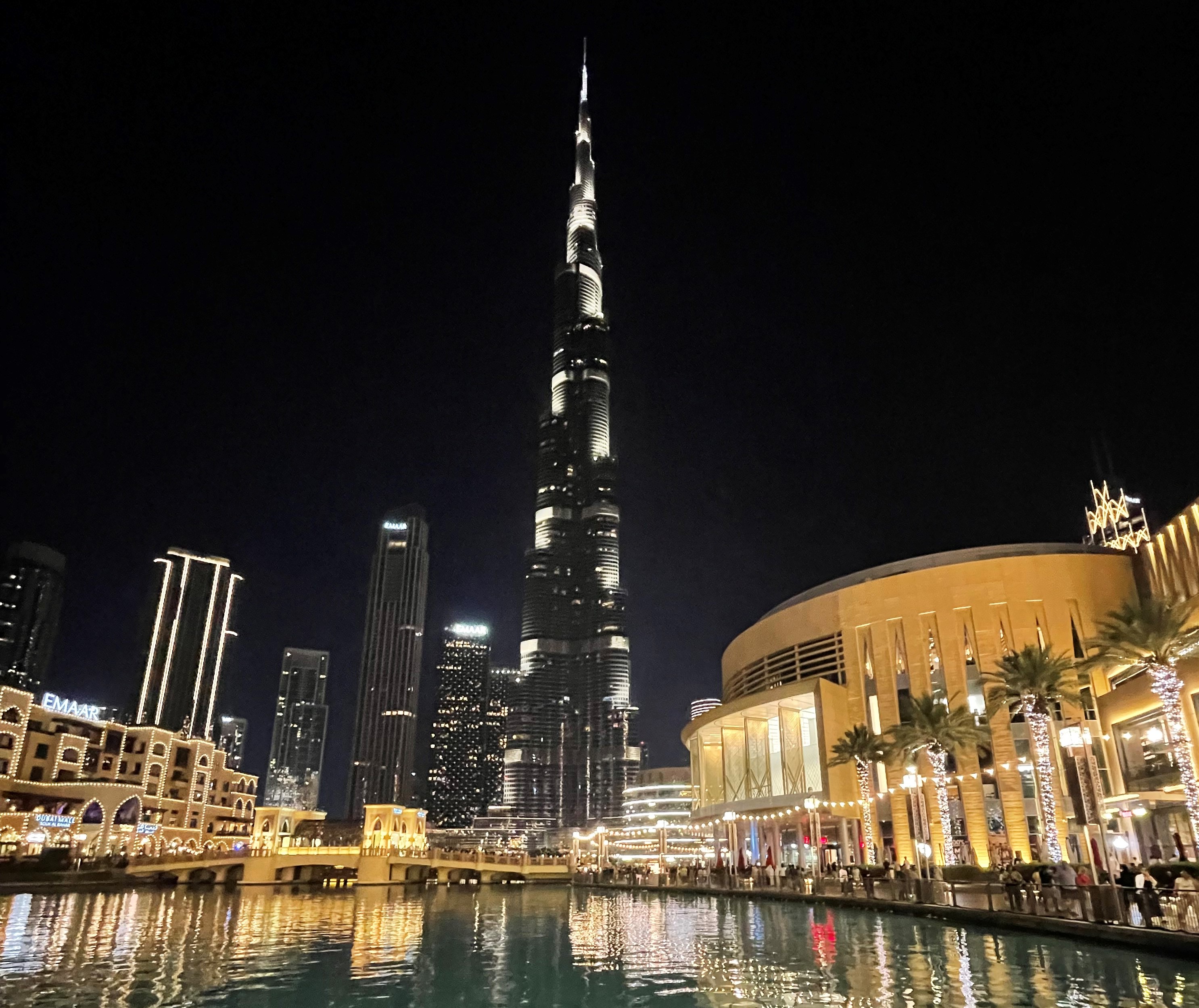 Discovering Dubai: A Journey Through Contrasts and Connections